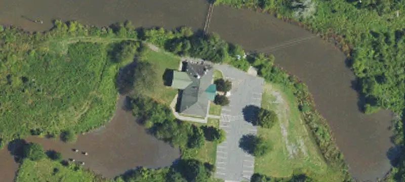 Restaurant Property on Acreage