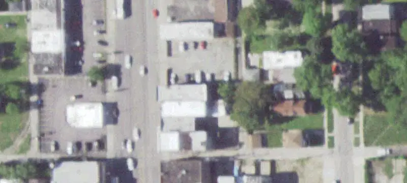 Mixed-Use Building with 4 Apartments