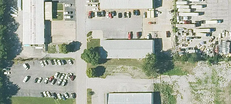 Multi-Tenant Flex Building