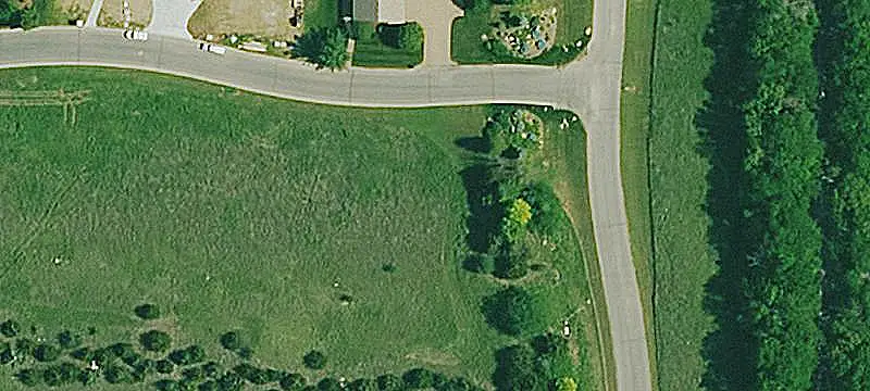 Land / Vacant Lot