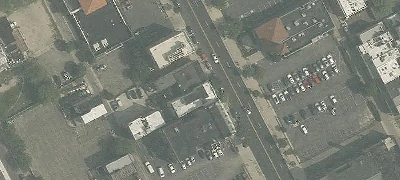 Storefront Property with Salon Setup