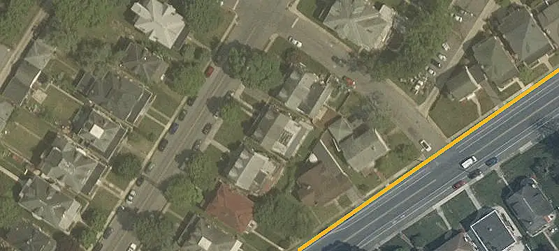Colonial Apartment Duplex
