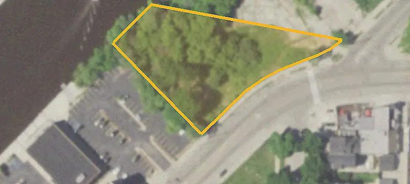 Waterfront Land with Riverfrontage