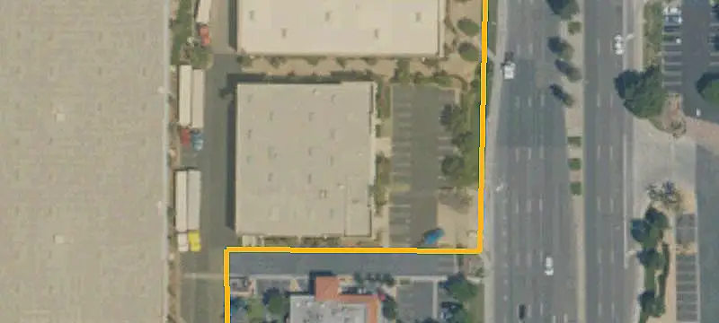 Freestanding Warehouse with Loading