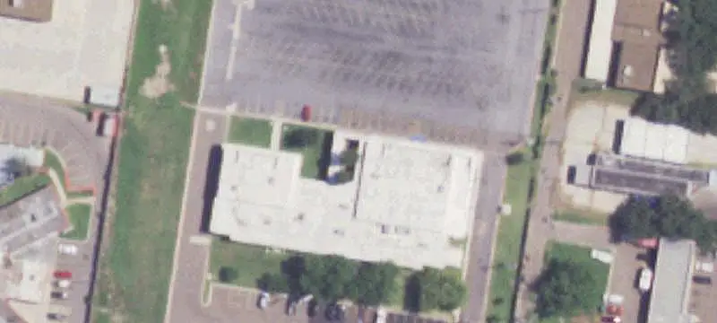 Flex Space with Grade-Level Loading