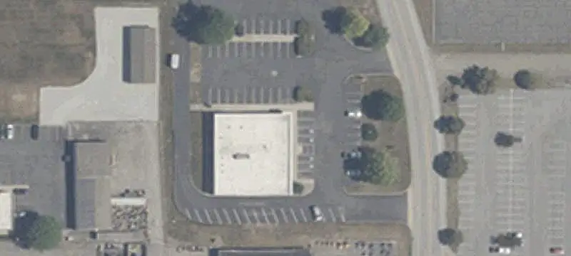 Showroom Property with Shop