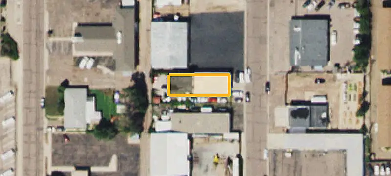 Flex Property With Apartment