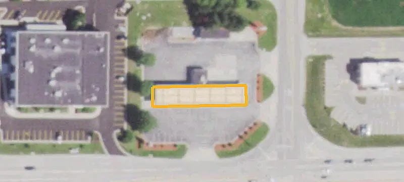 Commercial Land at Signalized Intersection