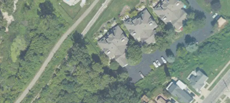 Waterfront Land with Extensive Frontage
