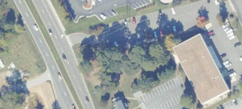 Vacant Restaurant at Signalized Corner