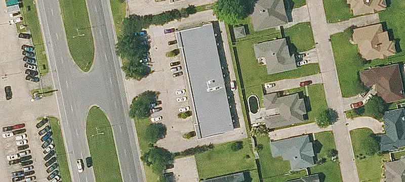 Customizable Storefront Property