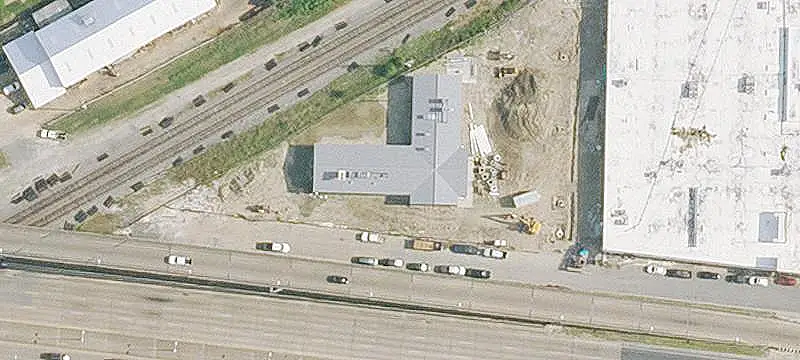 Restaurant Building with C2 Zoning