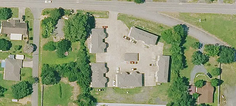20-Unit Apartment Building