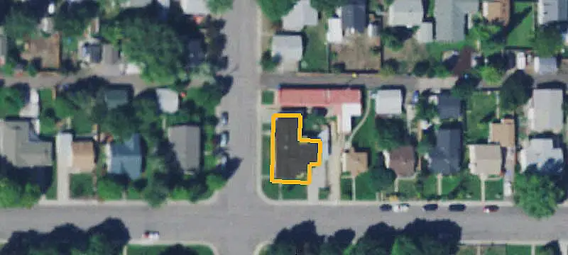 Side-by-Side Duplex with Fenced Yard