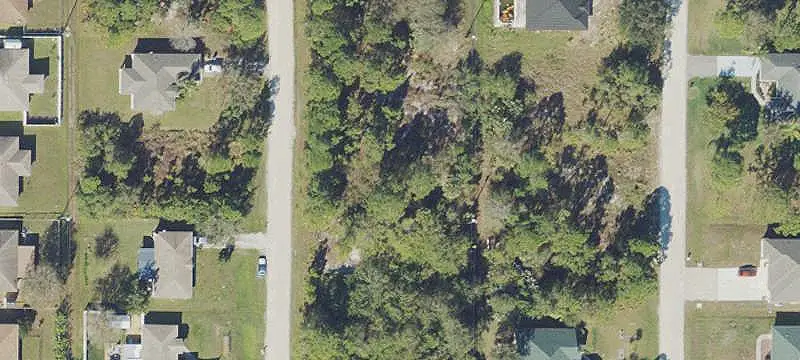 7966 99th Court, Vero Beach, FL 32967