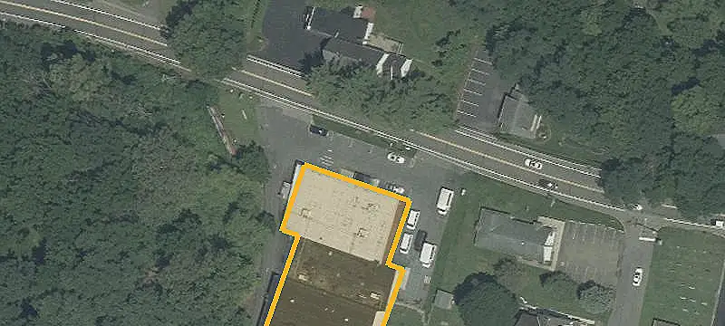 8-Unit Apartment Building