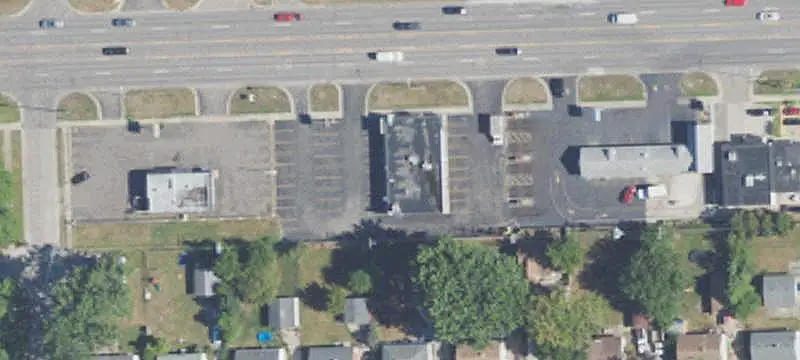 Restaurant Building with Full Kitchen