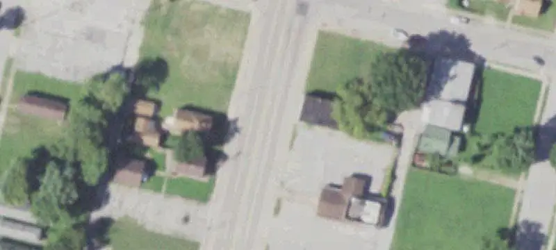 Storefront Building with Unfinished Basement