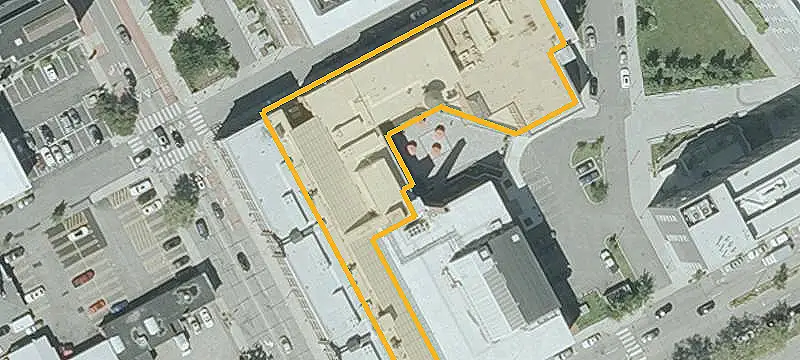 Single-Tenant Office Building