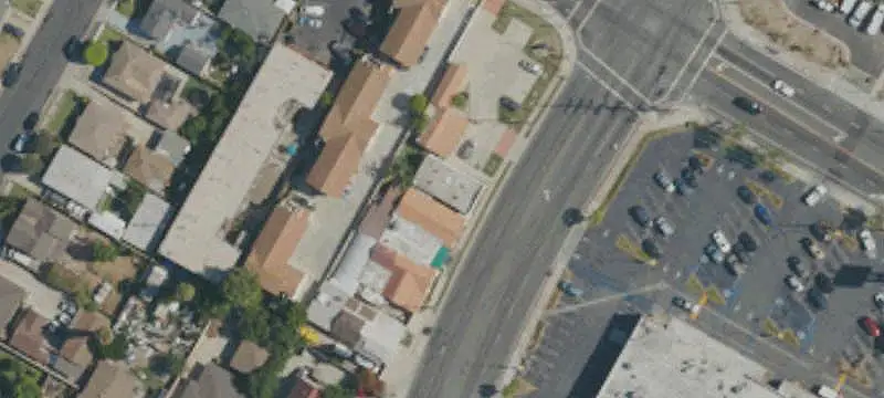 Mobile Home Park Property with 4BR Home
