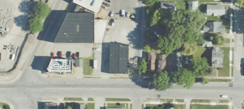 Automotive Building with Paved Parking