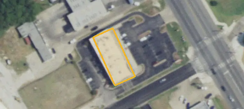 Freestanding Storefront Property
