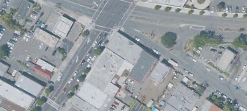 Multi-Tenant Storefront Property