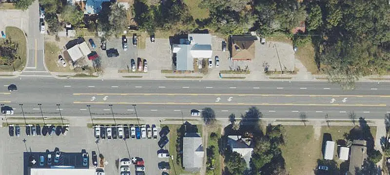 Multi-Tenant Shopping Center