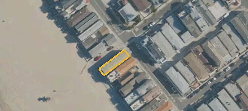 Oceanfront Duplex with Boardwalk Access
