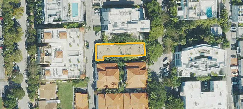 9-Unit Apartment Building