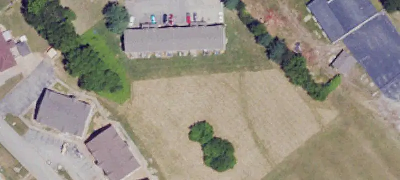 8-Unit Apartment Building