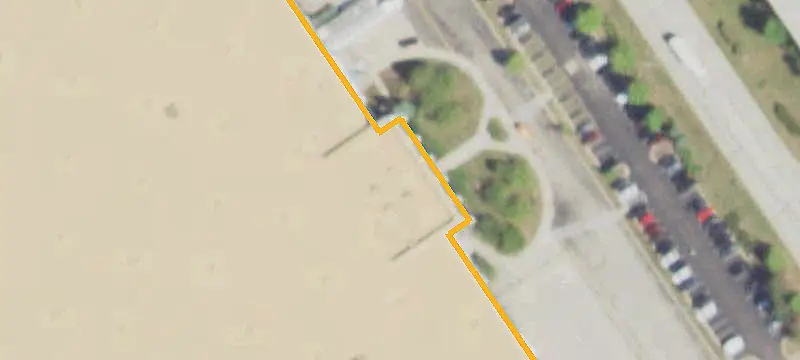 Distribution Center with Dock Access