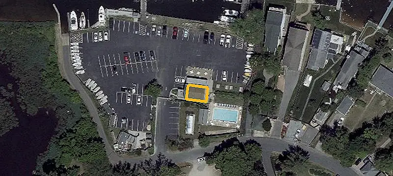 Main-Fairway Marina Slip