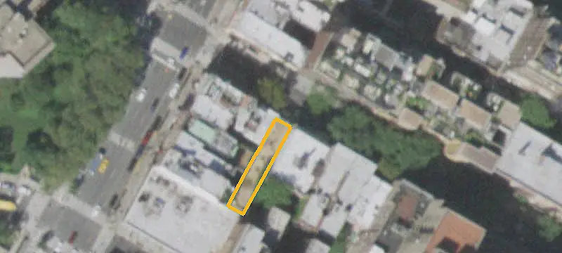 Raw Retail Space
