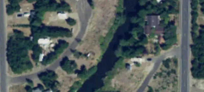 Canal-Front Waterfront Land