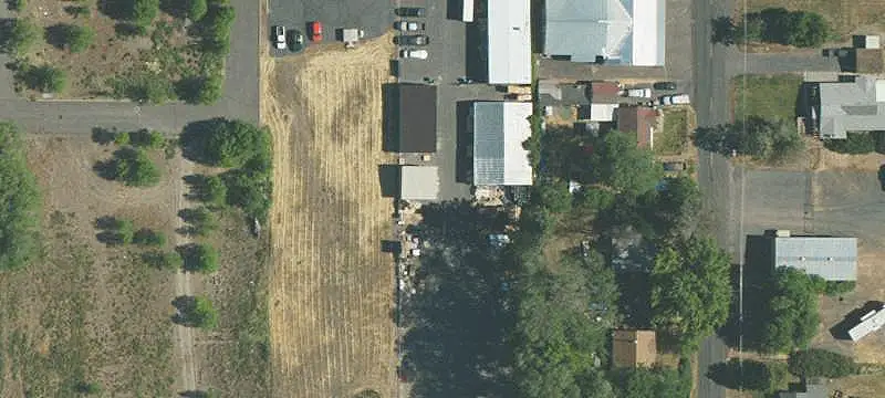 Commercial Land with Direct Access