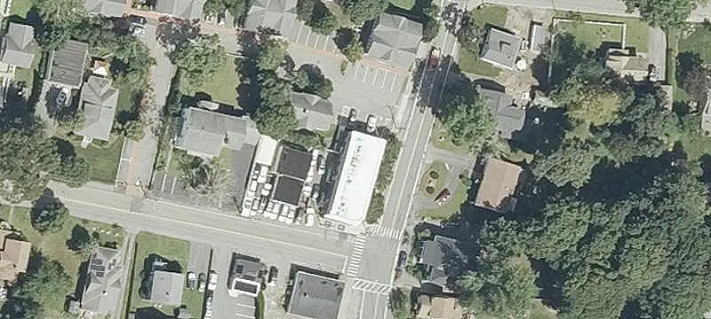 14-Unit Multifamily Property
