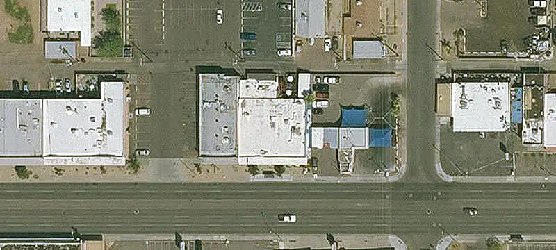 Restaurant Building with On-Site Parking