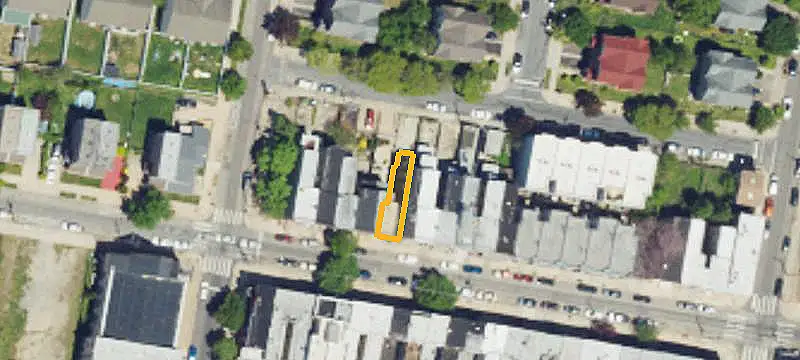 Modernized 10-Bedroom Triplex