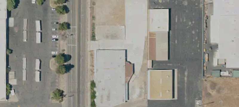 Rail-Adjacent Industrial Warehouse