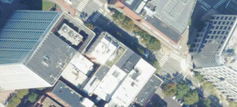 Former Ice Cream & Sandwich Shop