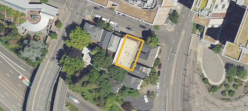 Historic 20-Unit Apartment Building