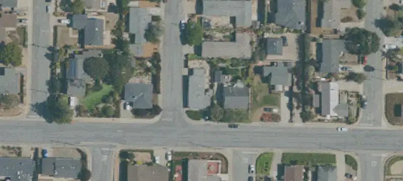 Corner-Lot Duplex