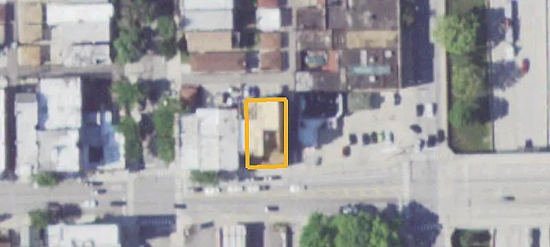 Retail Space Near Expressway Access