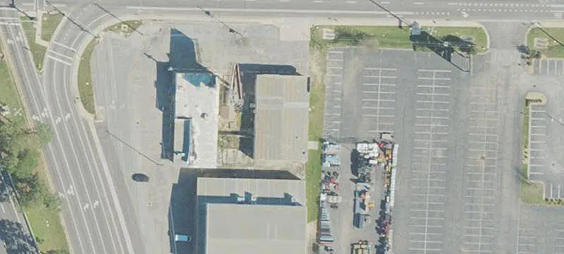Retail Space at Highway Intersection
