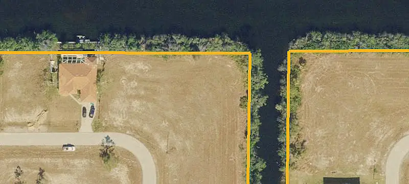 Lots/Land
