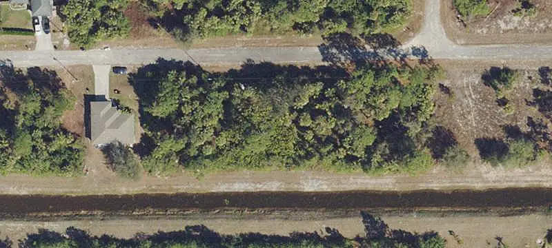 1226 Howell St E, Lehigh Acres, FL 33974