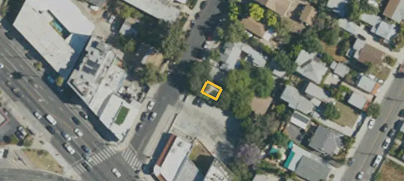 5-Unit Apartment Building