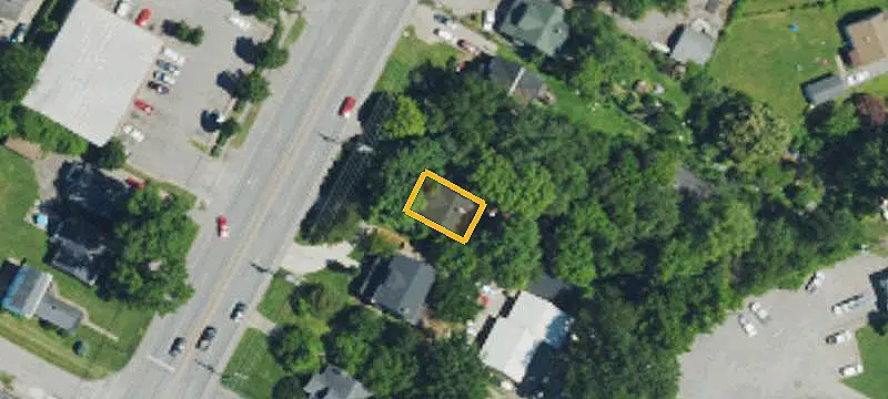 Mixed-Use Property with Garage
