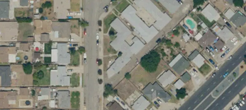 5-Unit Apartment Building